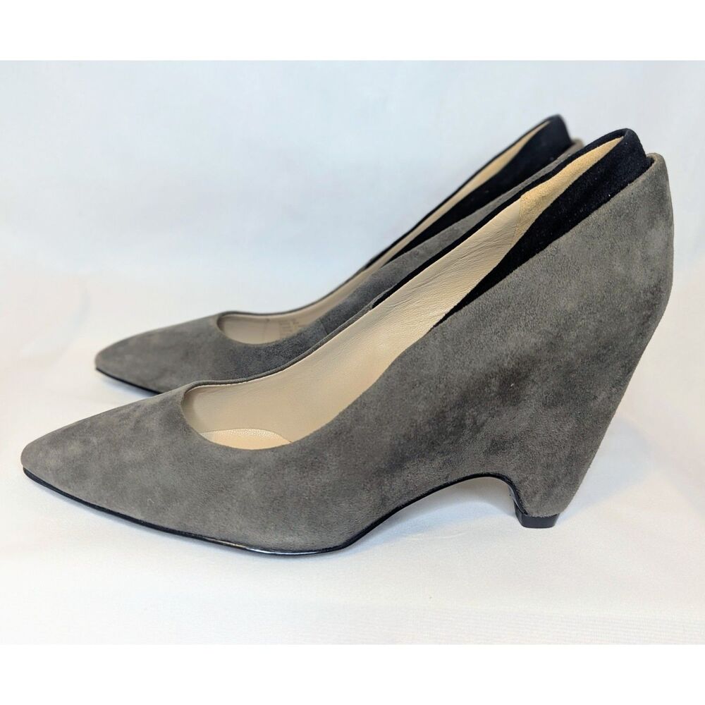 Kenneth Cole New York Grey Suede Wedge Pumps Black Trim Size 8M